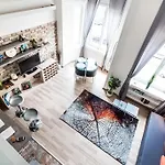 Dream Апартаменты *